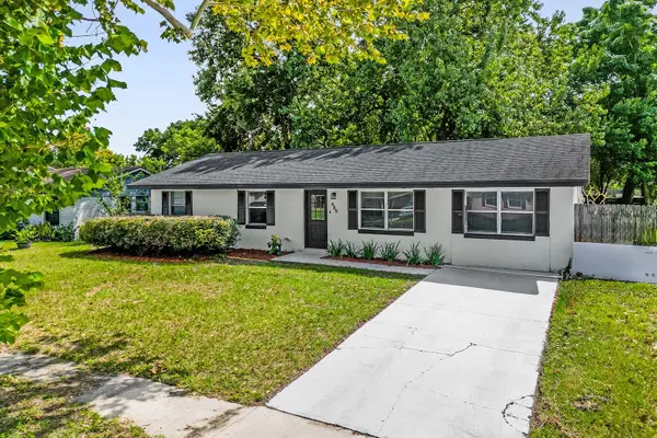 489 Picwood Court, OCOEE, FL 34761