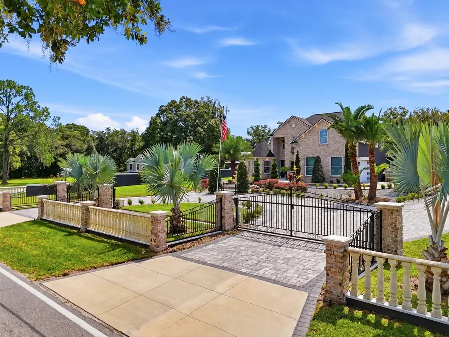 416 W Socrum Loop Road, Lakeland, FL 33809 - #3