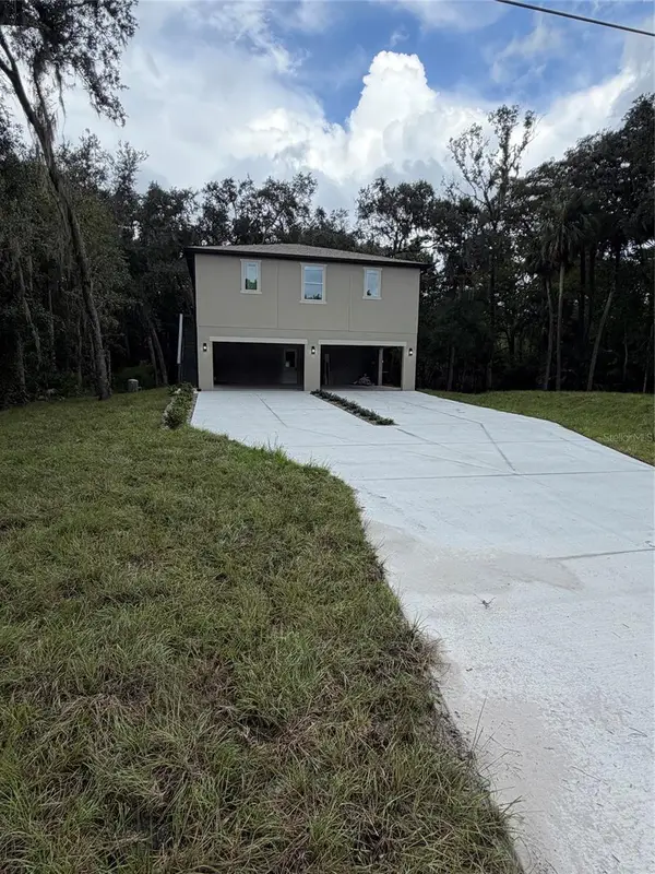 1784 Lake Harney Road, GENEVA, FL 32732