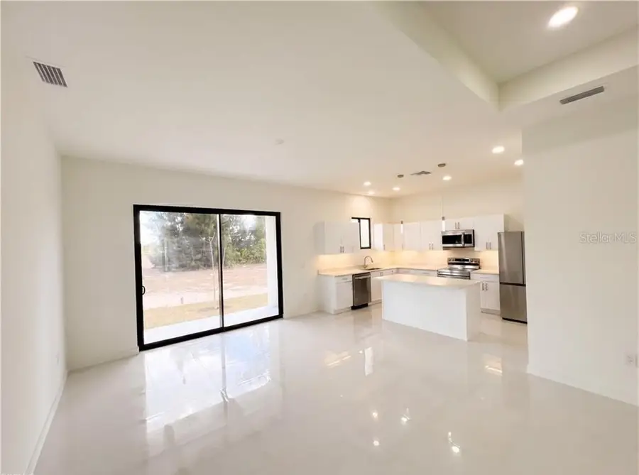 2113 NW 41st Avenue, Cape Coral, FL 33993 - #2