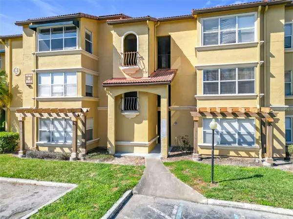 5144 Conroy Road #35, ORLANDO, FL 32811