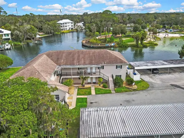 16 Beach Lane #101, CRYSTAL RIVER, FL 34429