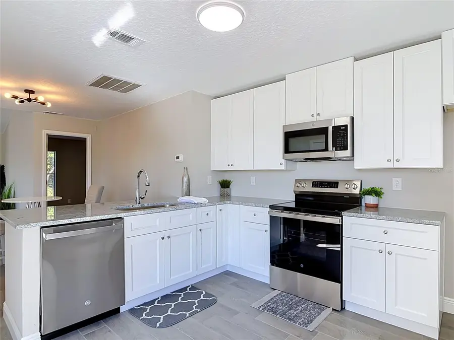 3025 Foxboro Circle, Deltona, FL 32738 - #3