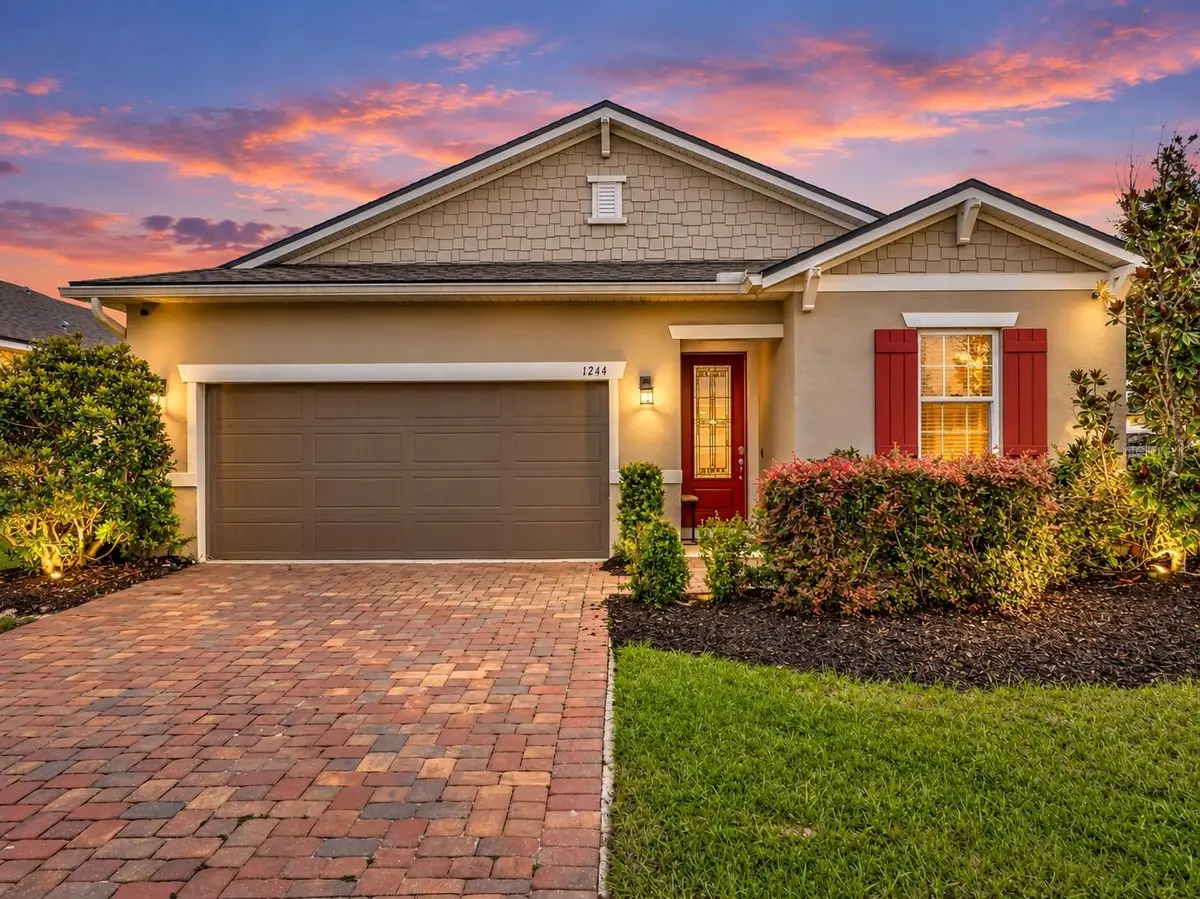 1244 Stratton Avenue, Groveland, FL 34736 - #1