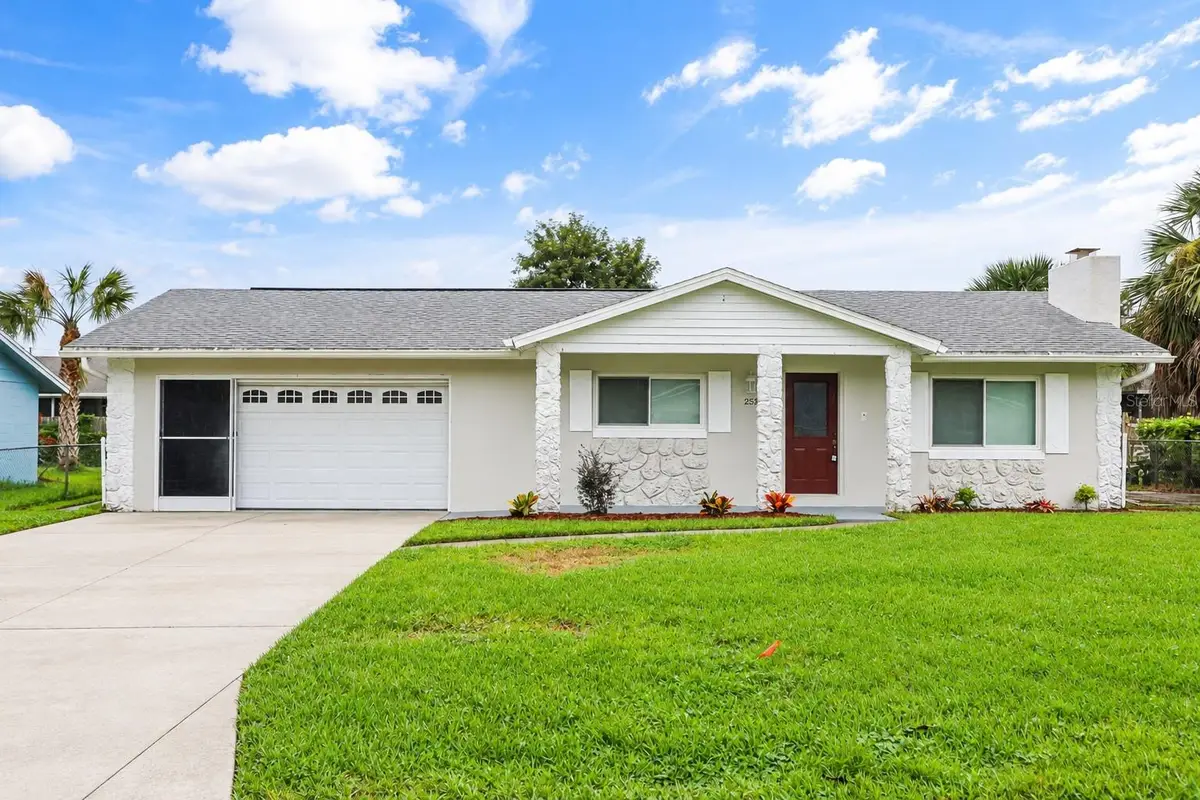 252 W Palmetto Avenue, Longwood, FL 32750 - #1