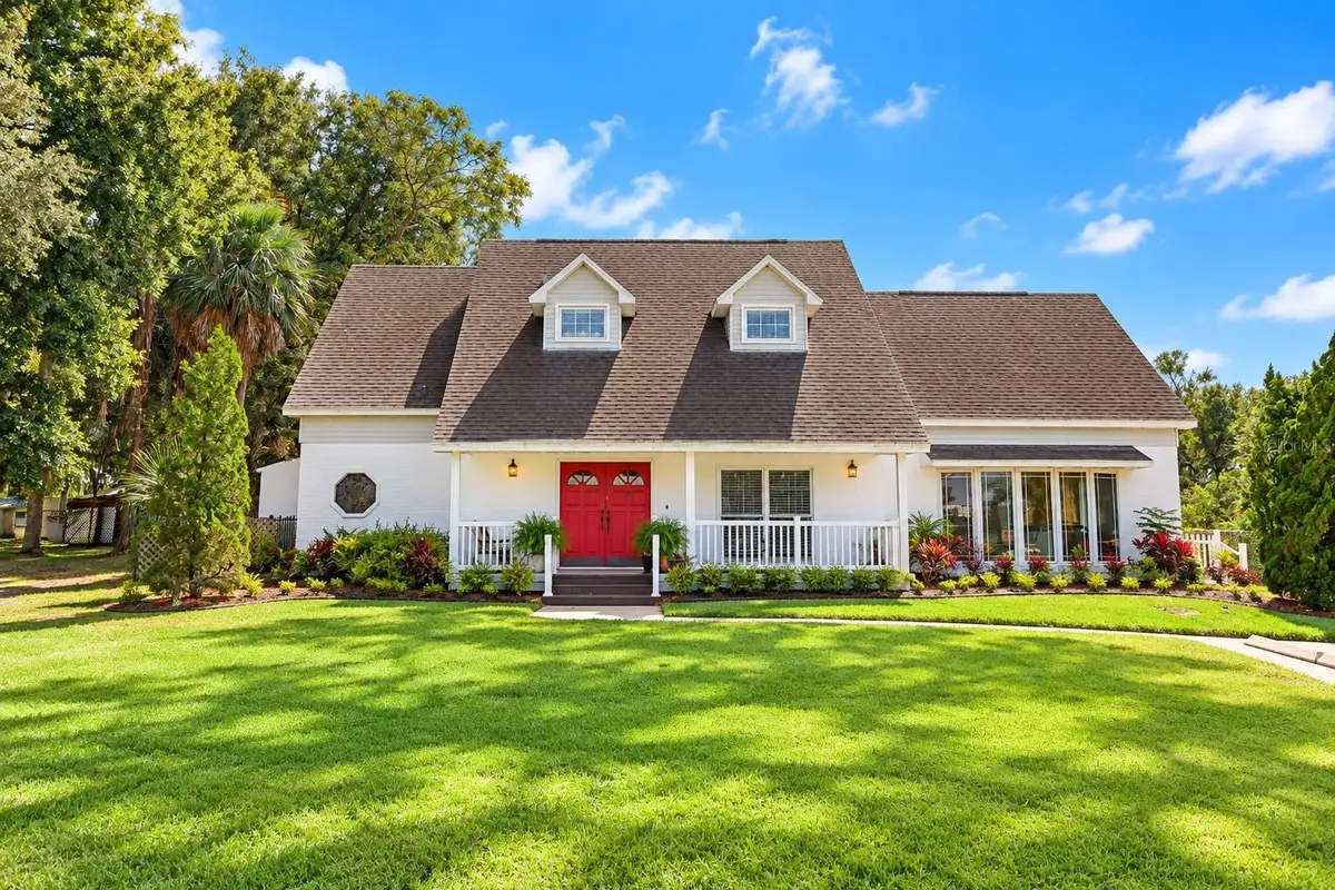 407 E Orlando Avenue, Ocoee, FL 34761 - #1