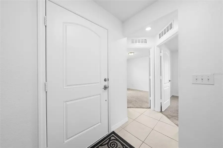 1892 Amber Sweet Circle, Dundee, FL 33838 - #3