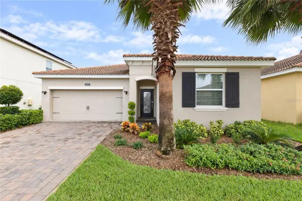 1047 Oak Bluff Drive, DAVENPORT, FL 33837