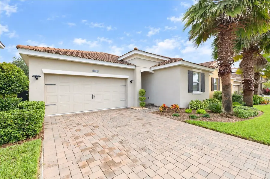 1047 Oak Bluff Drive, Davenport, FL 33837 - #3