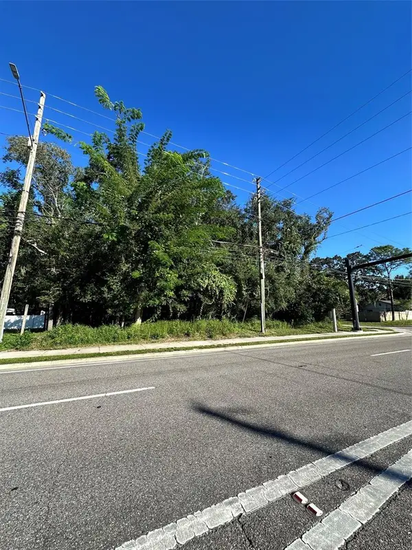 1925 N Dean Road, ORLANDO, FL 32817