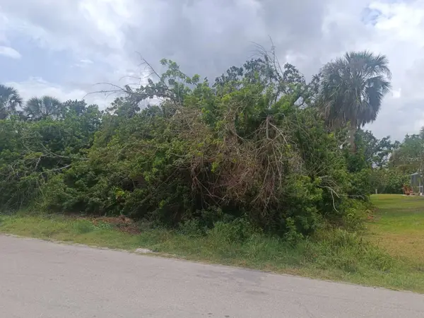 18457 Driggers Avenue, PORT CHARLOTTE, FL 33948
