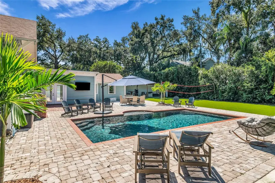 234 N Lakeview Avenue, Winter Garden, FL 34787 - #2