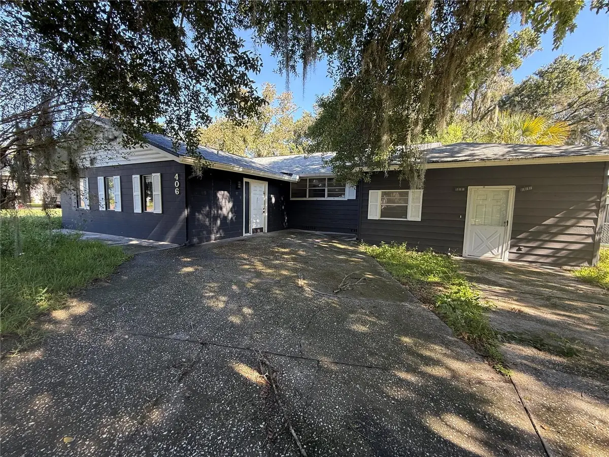 406 E Young Street, Plant City, FL 33563 - #1