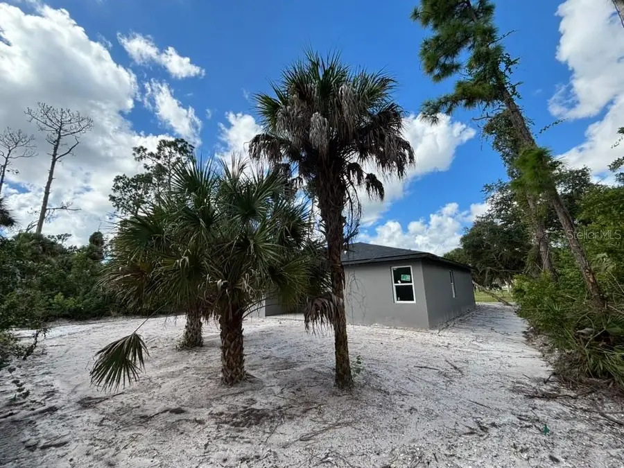 72 Hoffer Street, Port Charlotte, FL 33953 - #2