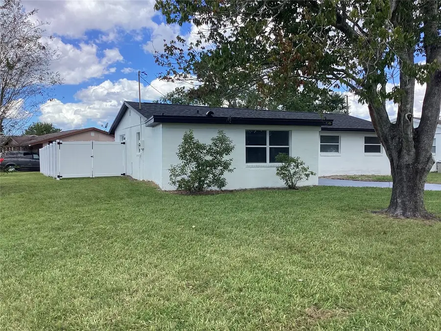 4226 Lake Richmond Drive, Orlando, FL 32811 - #2