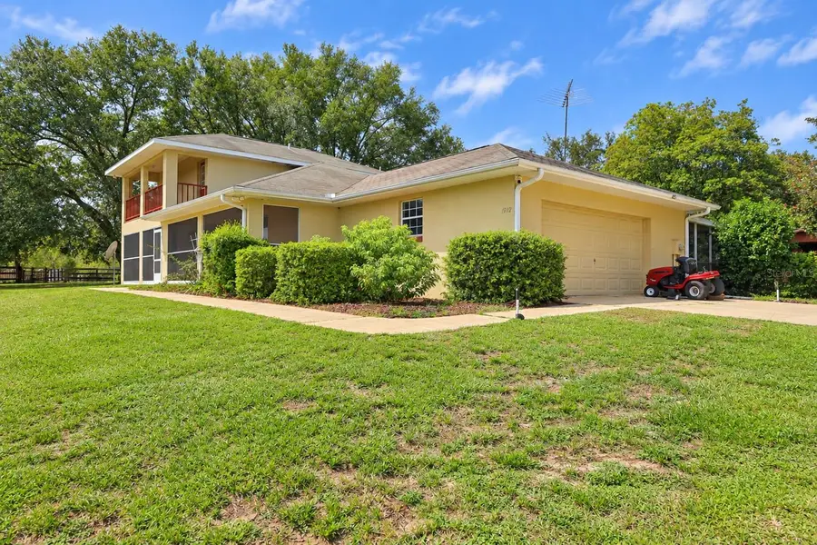 15121 SE 175th Street, Weirsdale, FL 32195 - #2