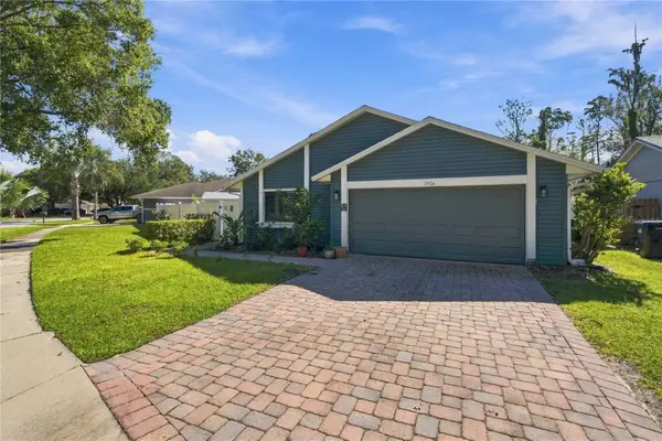 7914 Autumn Wood Drive, ORLANDO, FL 32825