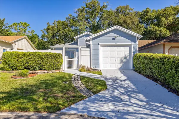 577 Portland Circle, APOPKA, FL 32703
