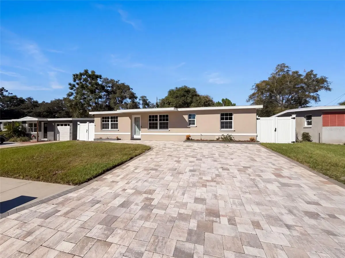 645 10th Place, Safety Harbor, FL 34695 - #1