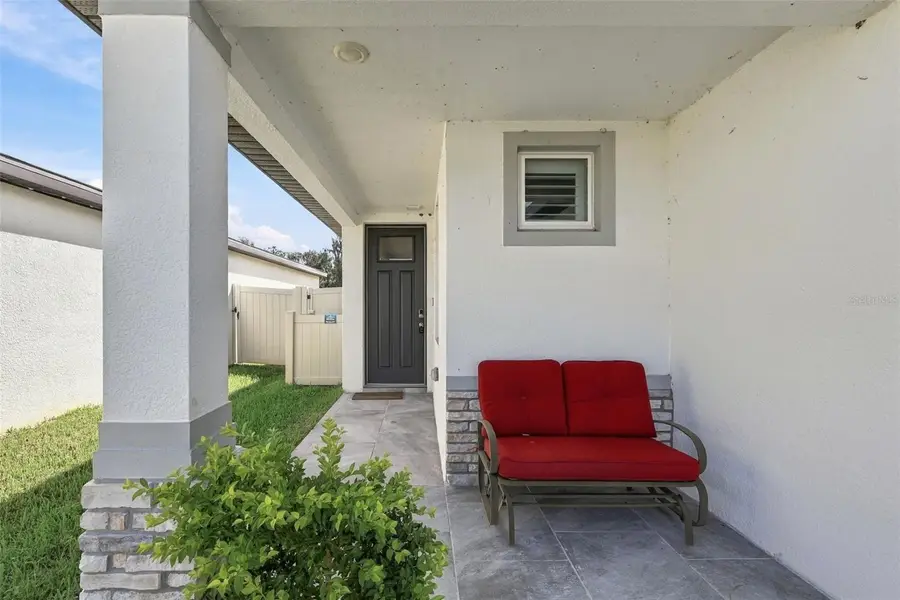 3708 Radiant Mountain Drive, Plant City, FL 33565 - #3