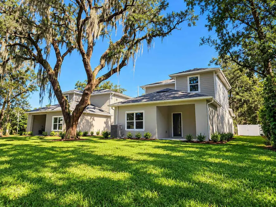 106 E 18th Street, Apopka, FL 32703 - #2