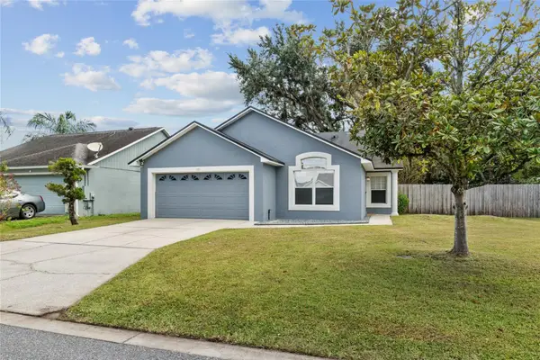 100 Kelly Circle, SANFORD, FL 32773