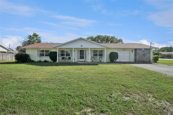 34122 Hunt Avenue, LEESBURG, FL 34788