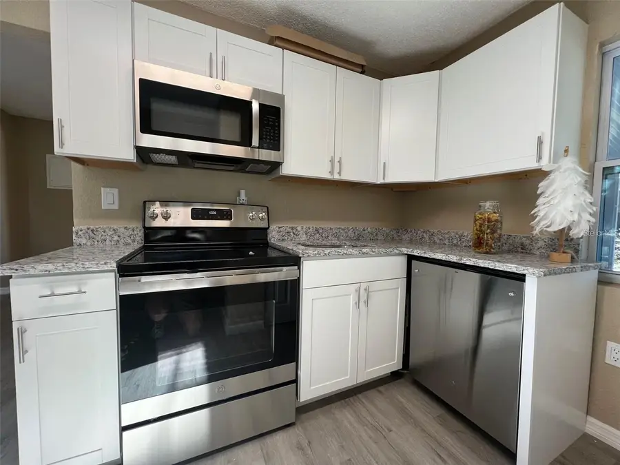 2162 Henry Street Ne, Palm Bay, FL 32905 - #2