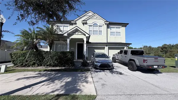 14038 Lake Live Oak Drive, ORLANDO, FL 32828
