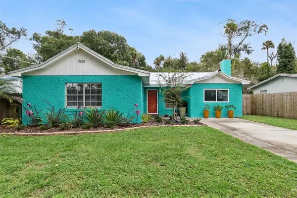 1525 Mobile Avenue, HOLLY HILL, FL 32117