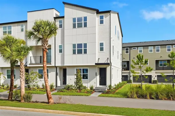 9317 Luminary Boulevard, ORLANDO, FL 32827