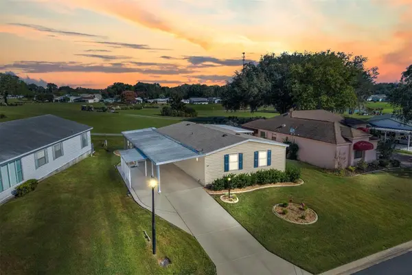 529 Bonita Drive, LADY LAKE, FL 32159