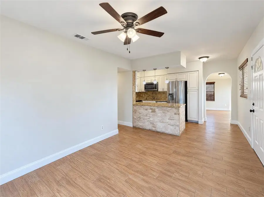 3205 W Rogers Avenue, Tampa, FL 33611 - #3