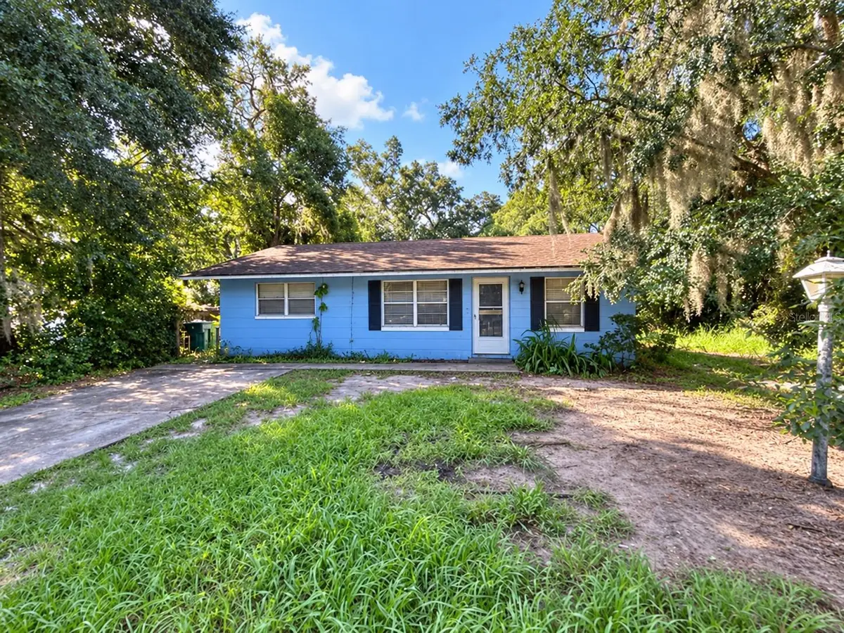 1100 Bates Avenue, Eustis, FL 32726 - #1