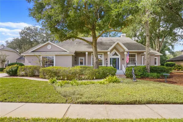 918 Golf Valley Drive, APOPKA, FL 32712