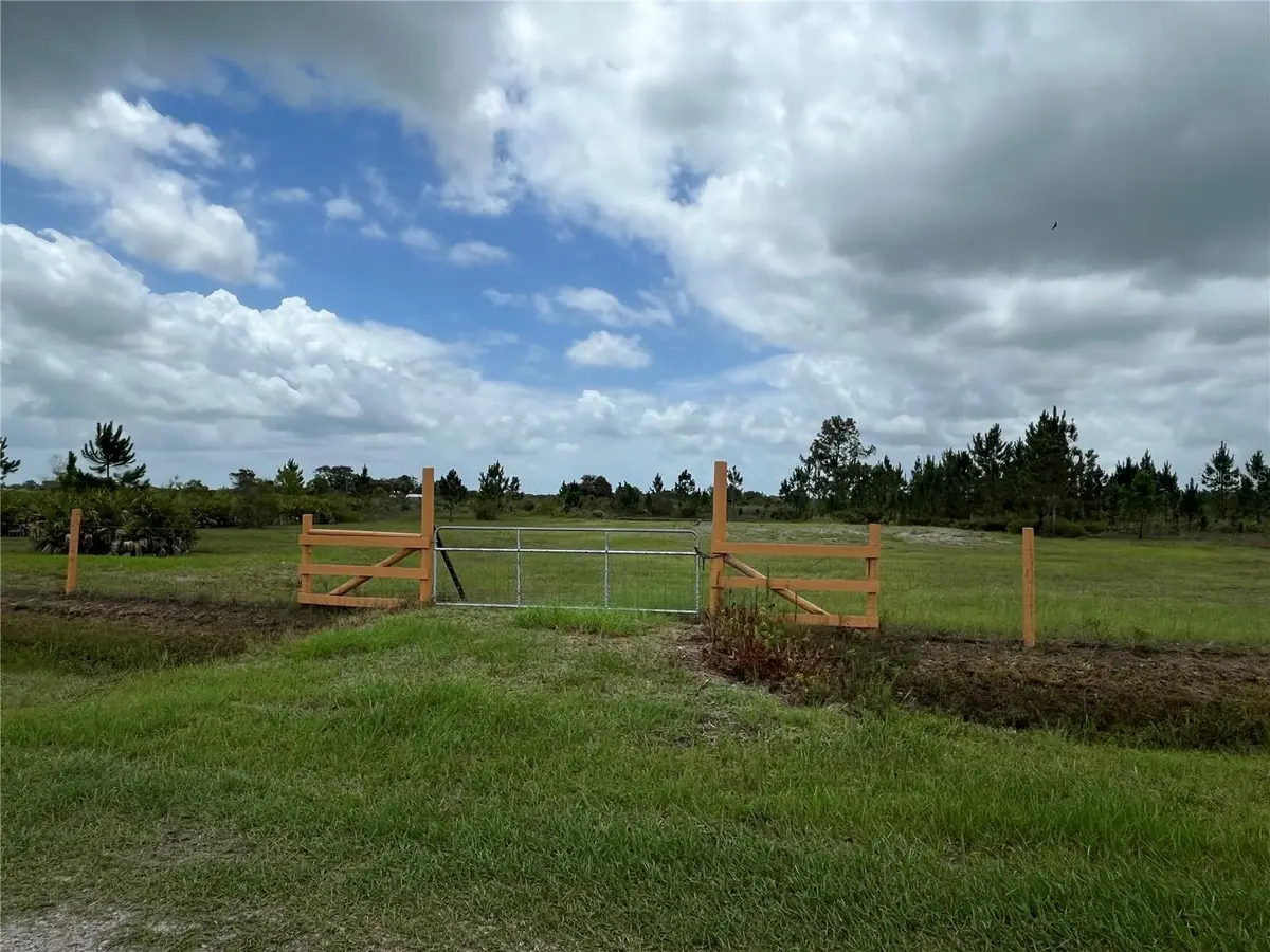 19092 NW 250th Street, Okeechobee, FL 34972 - #1