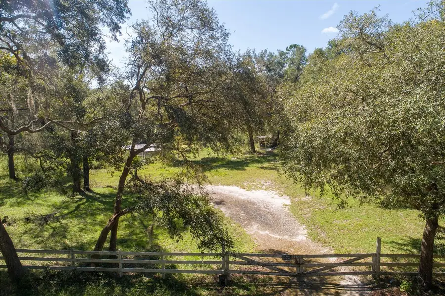 104 NE 304th Avenue, Old Town, FL 32680 - Image #3