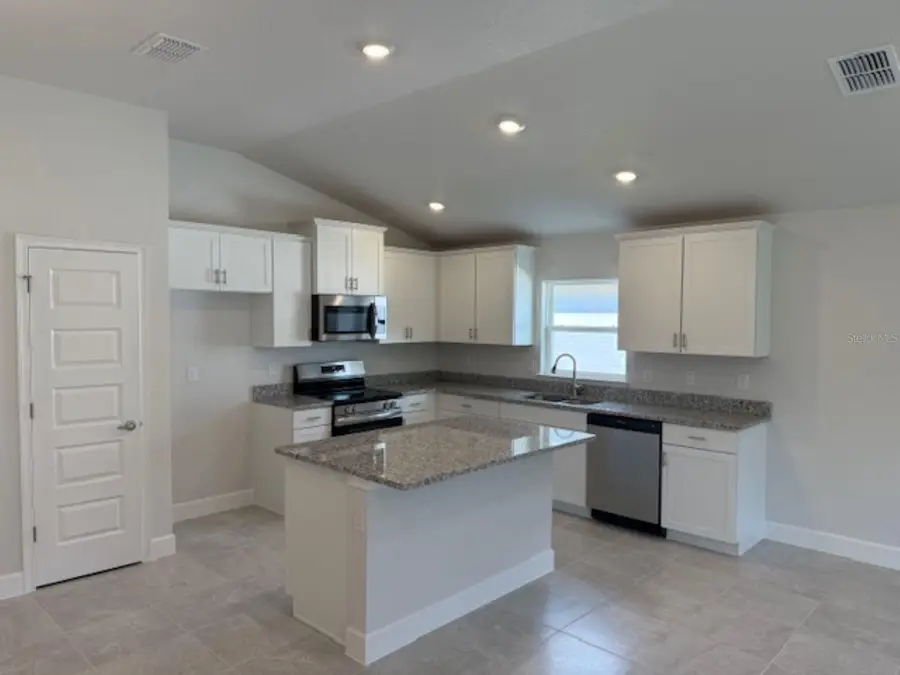 2150 NW 23rd Loop, Ocala, FL 34475 - Image #2