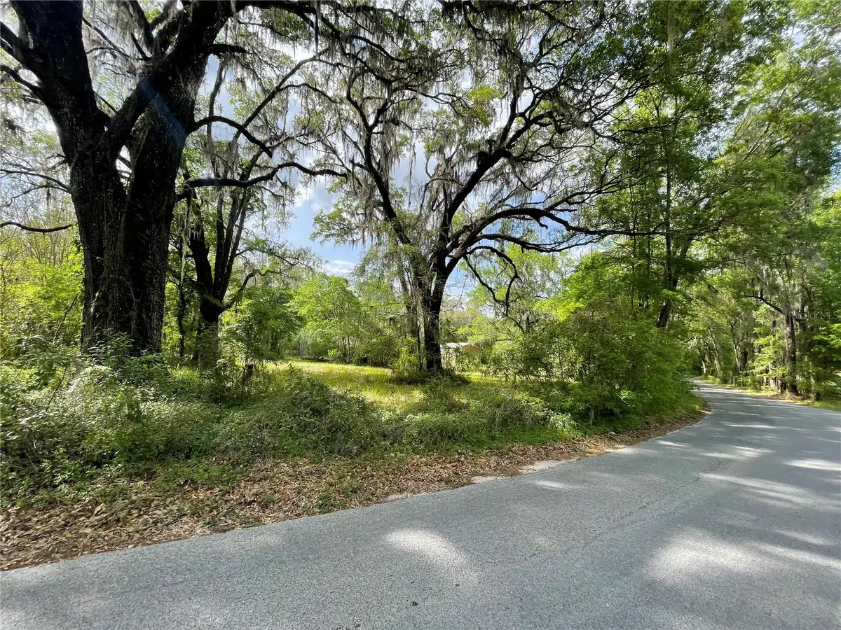 17400 NW 120th Ave Road, Reddick, FL 32686 - Image #1