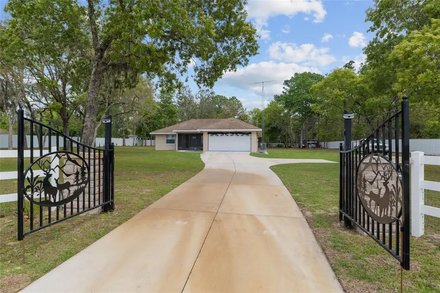 8055 SW 140th Avenue, Dunnellon, FL 34432 - Image #2