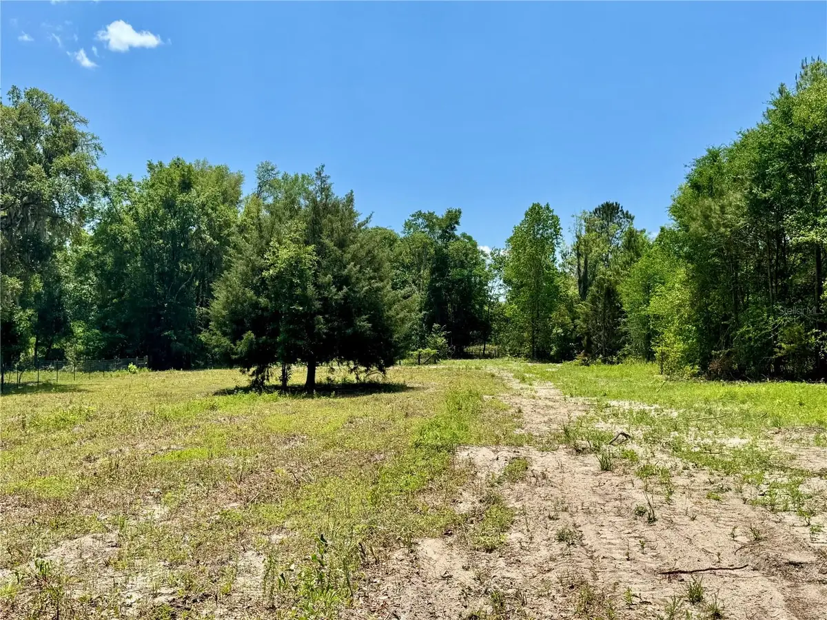 7349 NW 19th Avenue Road, Ocala, FL 34475 - Image #1