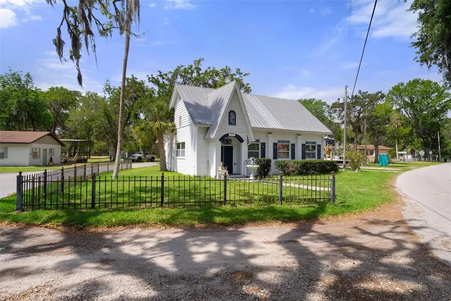 10990 and 11000 W Seminole Place, Homosassa, FL 34448 - Image #2