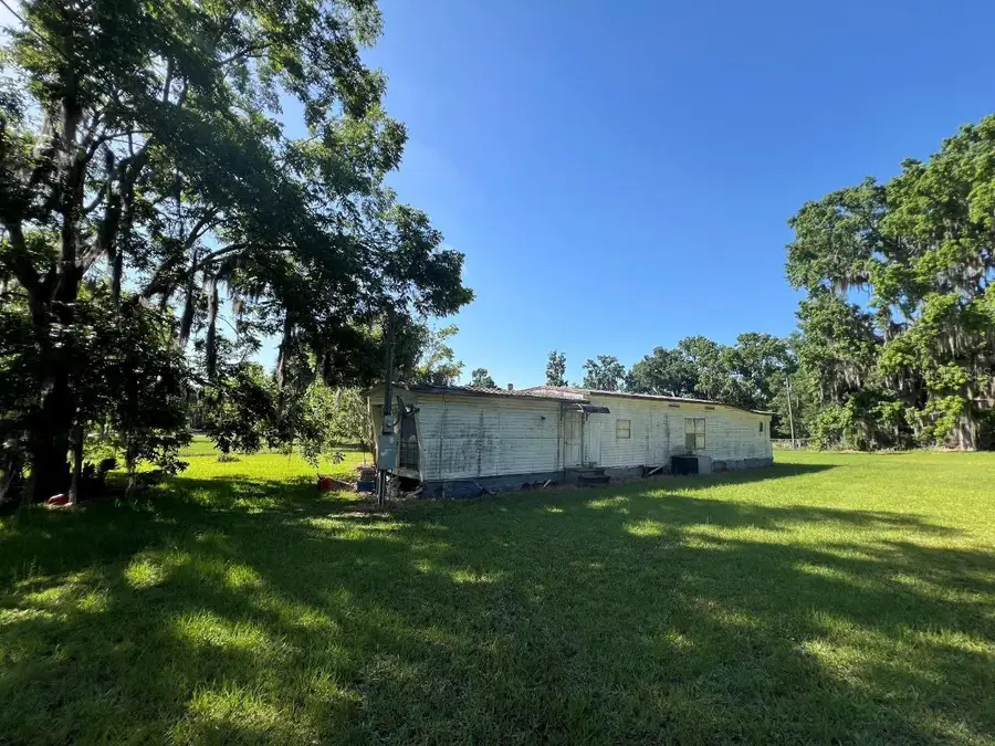 18934 NW 60th Avenue, Reddick, FL 32686 - Image #2