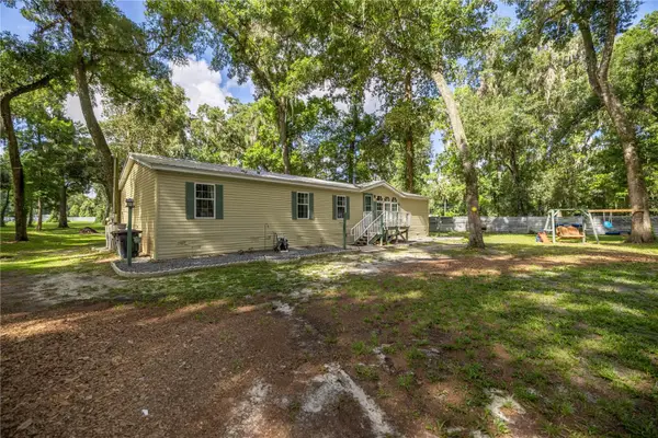 4886 E Highway 316, CITRA, FL 32113