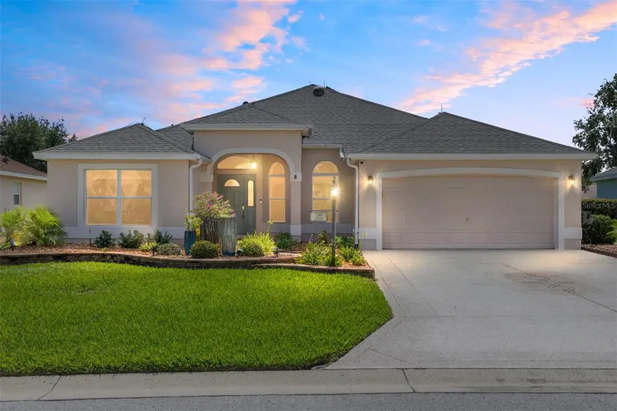 7243 SE 172nd Legacy Lane, The Villages, FL 32162 - Image #2