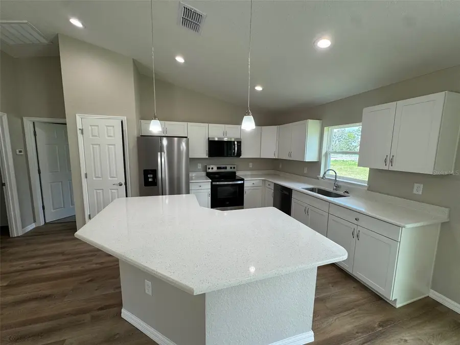 17617 SW 112th Lane, Dunnellon, FL 34432 - Image #3