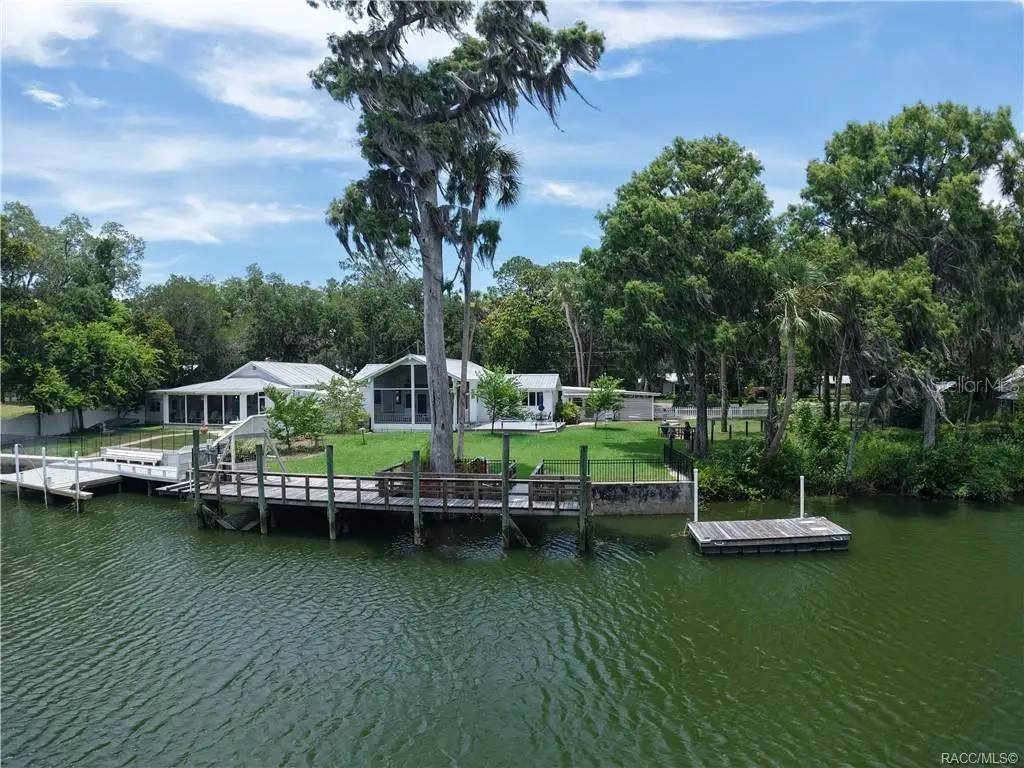 5217 Riverside Drive, Yankeetown, FL 34498 - Image #1