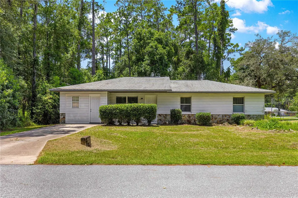 18 Pecan Loop, Ocala, FL 34472 - Image #1