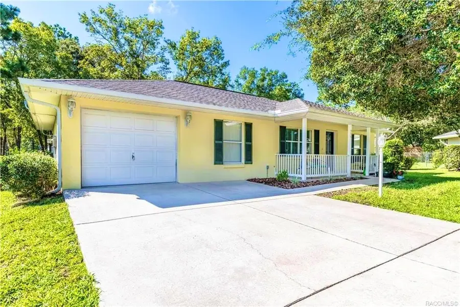 996 W Colbert Court, Beverly Hills, FL 34465 - Image #2