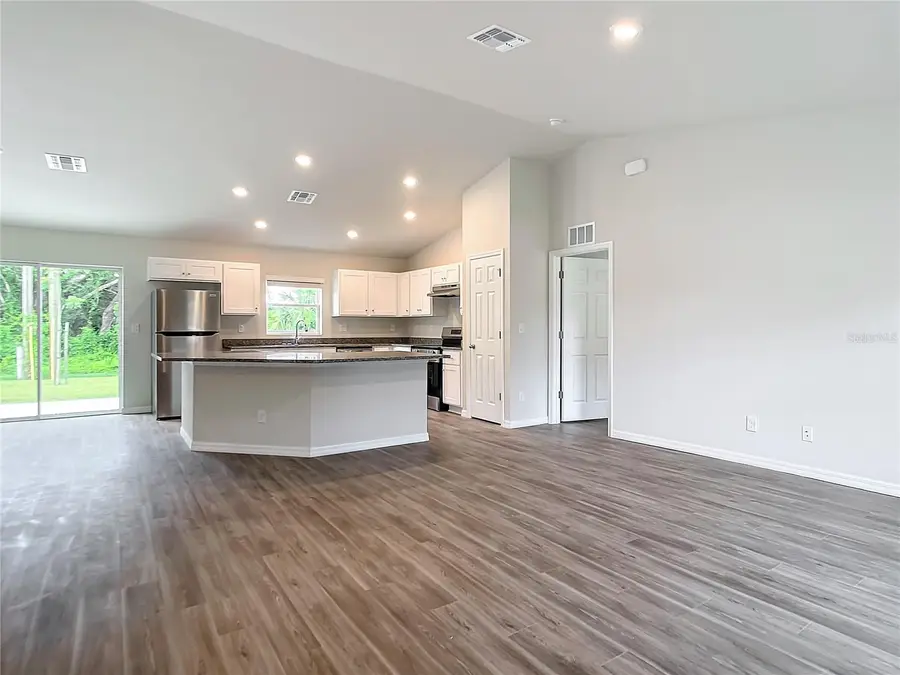 1193 NW Victoria Avenue, Port Charlotte, FL 33948 - Image #3